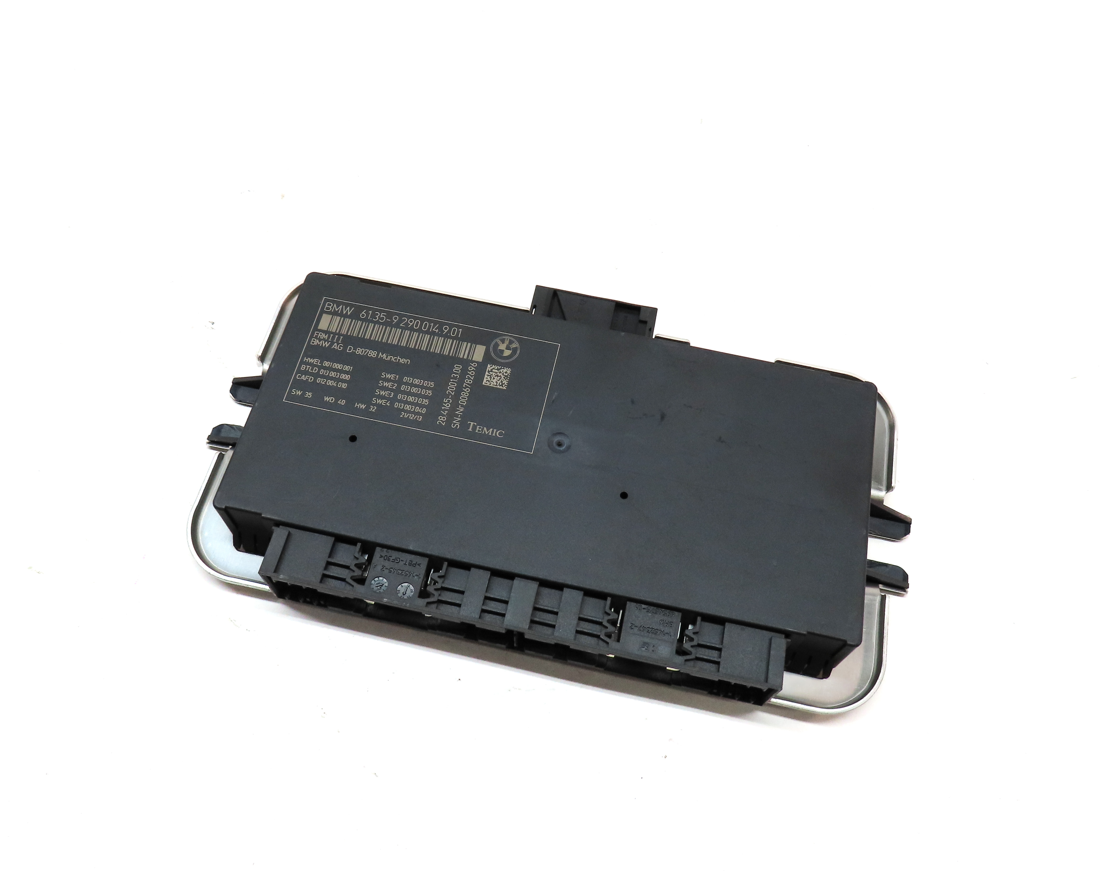 10-17 BMW 5 6 7 M5 X3 X4 (F06 F10 F12 F25 F26) FRM III BODY LIGHT CONTROL MODULE — exact item pictured